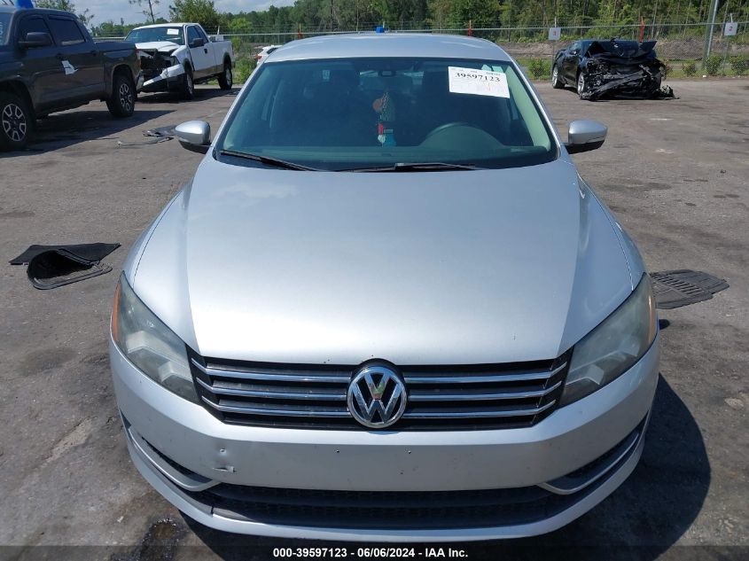 2014 Volkswagen Passat 2.5L S VIN: 1VWAP7A30EC011889 Lot: 39597123