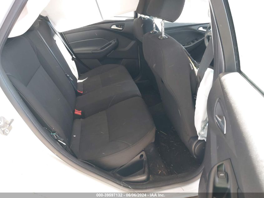 2017 Ford Focus Se VIN: 1FADP3K24HL280115 Lot: 39597132