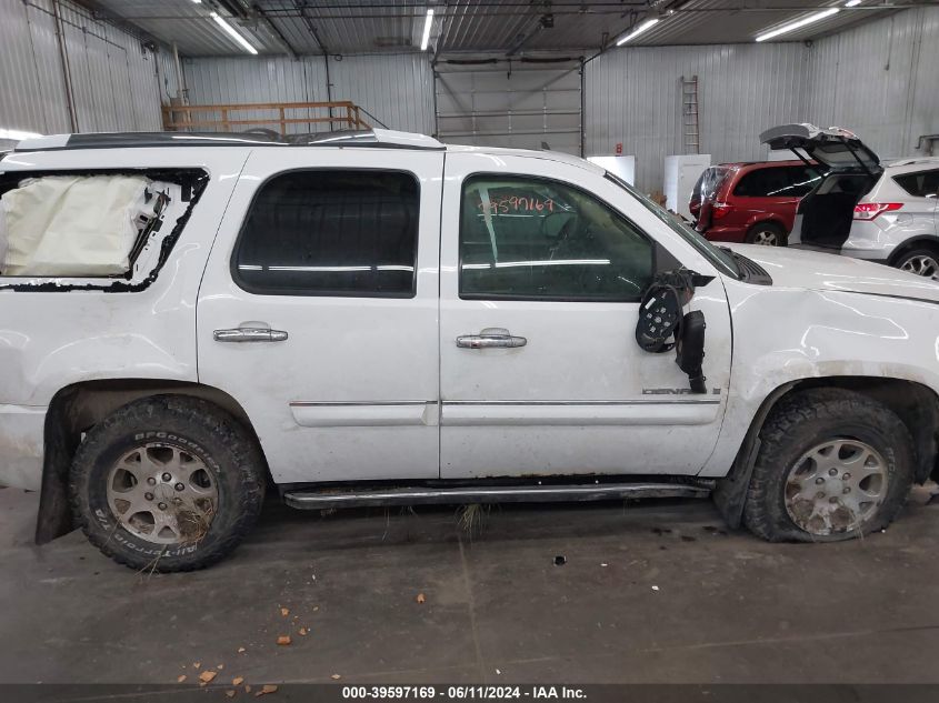 2007 GMC Yukon Denali VIN: 1GKFK63847J397827 Lot: 39597169