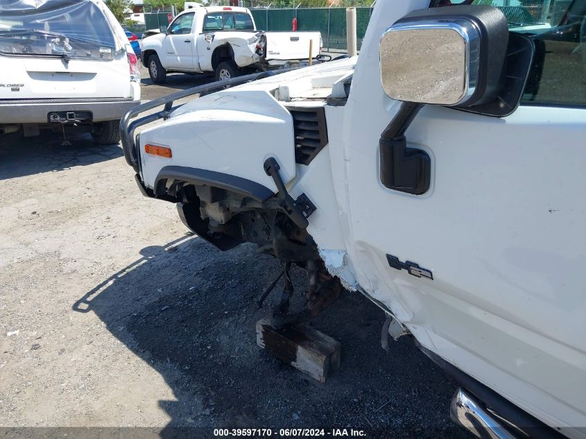 2005 Hummer H2 Suv VIN: 5GRGN23U15H117930 Lot: 39597170