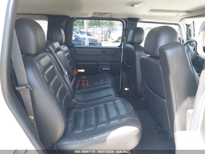 2005 Hummer H2 Suv VIN: 5GRGN23U15H117930 Lot: 39597170