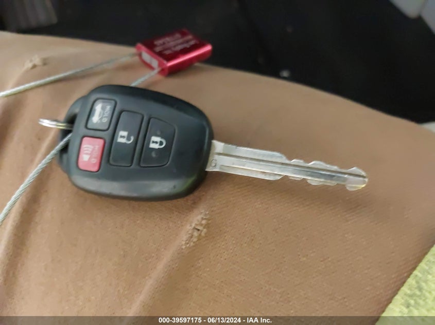 2013 Toyota Camry Le VIN: 4T4BF1FK9DR286761 Lot: 39597175