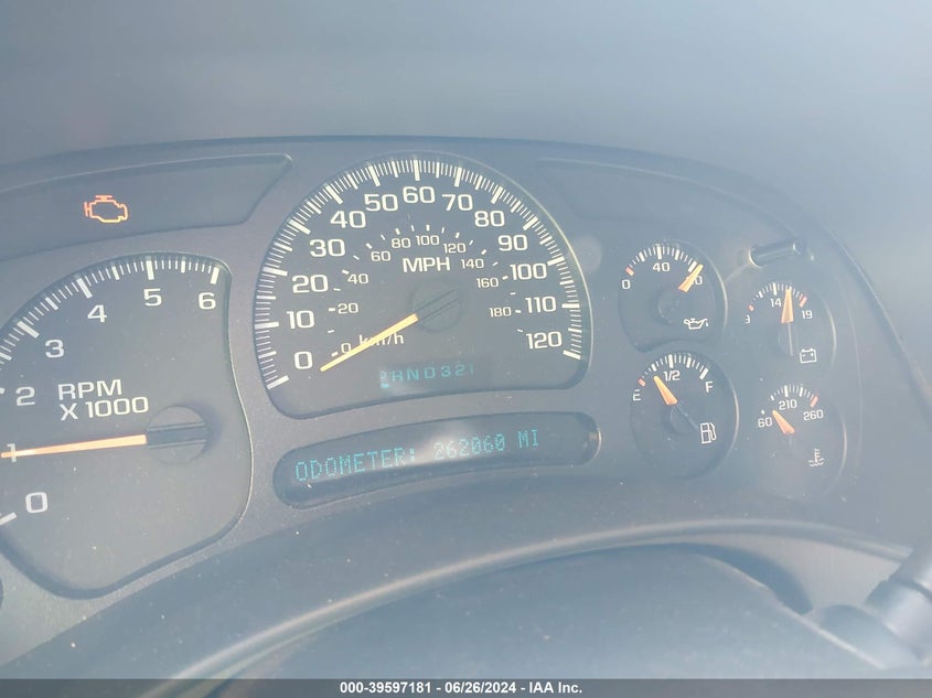 2005 Chevrolet Silverado 1500 Z71 VIN: 2GCEK13T851393852 Lot: 39597181