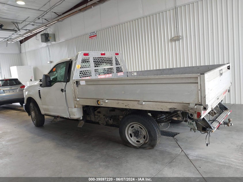 2019 Ford F-250 Xl VIN: 1FDBF2A69KEG59704 Lot: 39597220