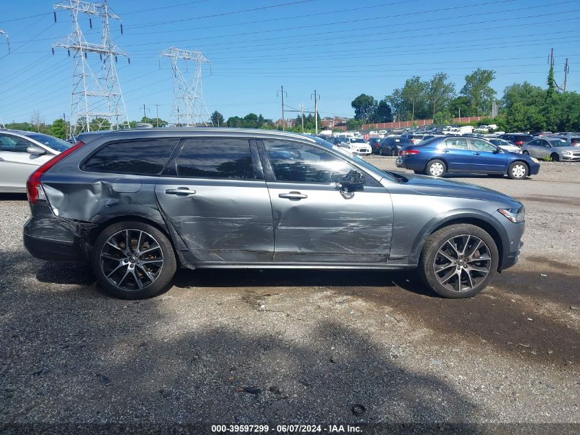 2017 Volvo V90 Cross Country T6 VIN: YV4A22NL4H1007128 Lot: 39597299