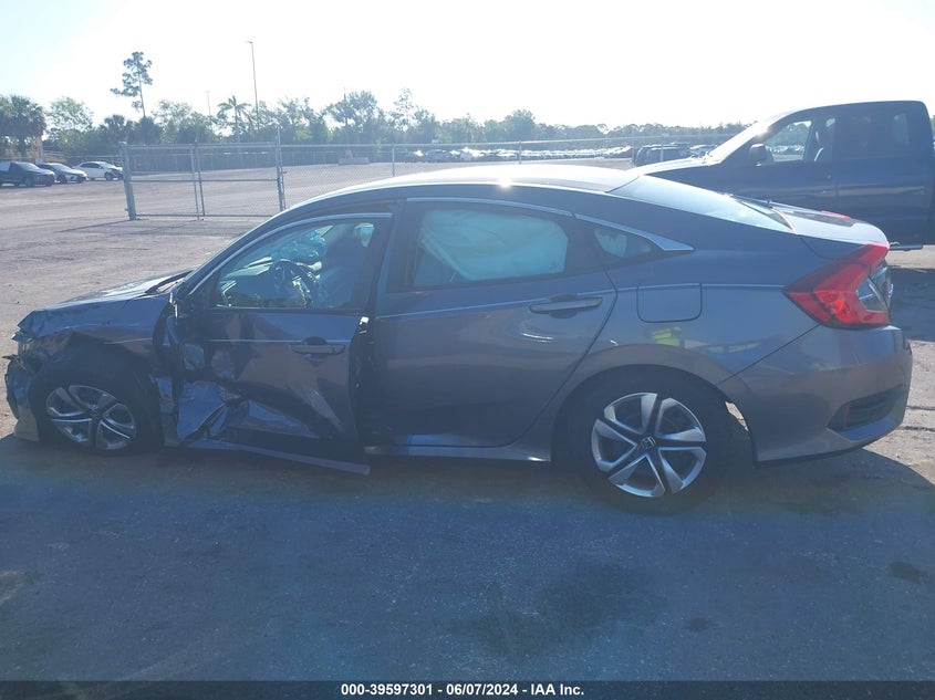 VIN 19XFC2F58HE049918 2017 HONDA CIVIC LX