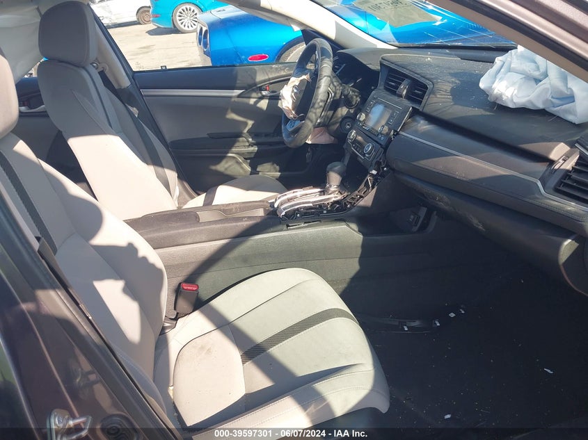 VIN 19XFC2F58HE049918 2017 HONDA CIVIC LX