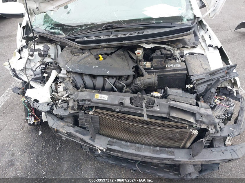 2013 Hyundai Elantra Gls VIN: 5NPDH4AE4DH294538 Lot: 39597372