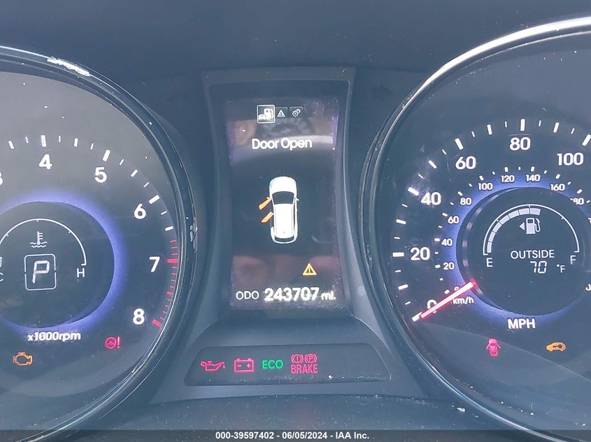 2013 Hyundai Santa Fe Sport 2.0T VIN: 5XYZUDLA0DG085753 Lot: 39597402