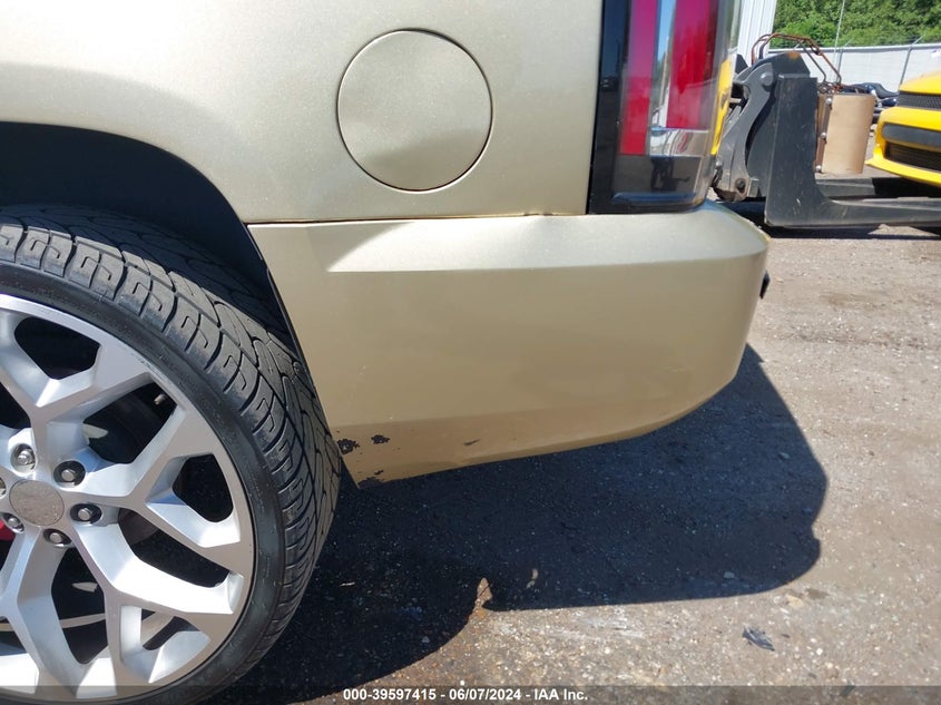 2007 Chevrolet Tahoe Lt VIN: 1GNFC13007J390595 Lot: 39597415