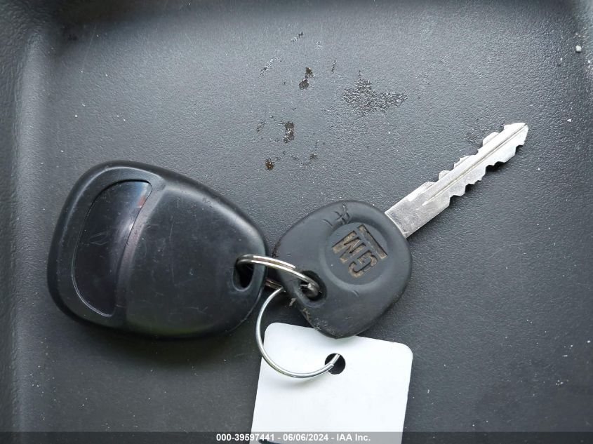 2005 Chevrolet Silverado 1500 Z71 VIN: 2GCEK13T651275900 Lot: 39597441