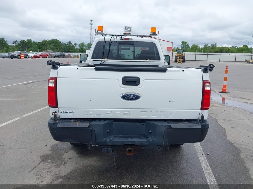 2009 Ford F-250 Xl/Xlt VIN: 1FTNF21519EA01670 Lot: 39597443