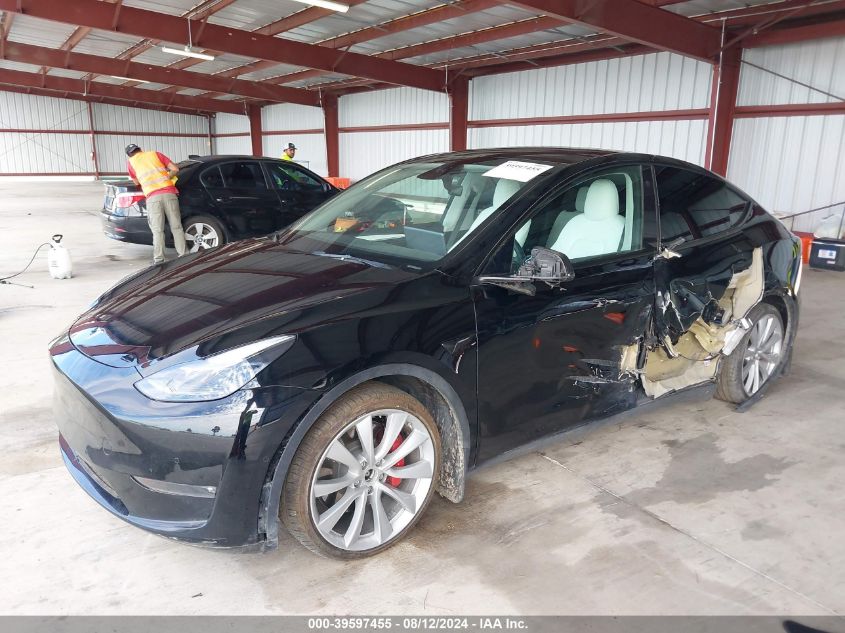 7SAYGDEF8NF553851 2022 TESLA MODEL Y - Image 2