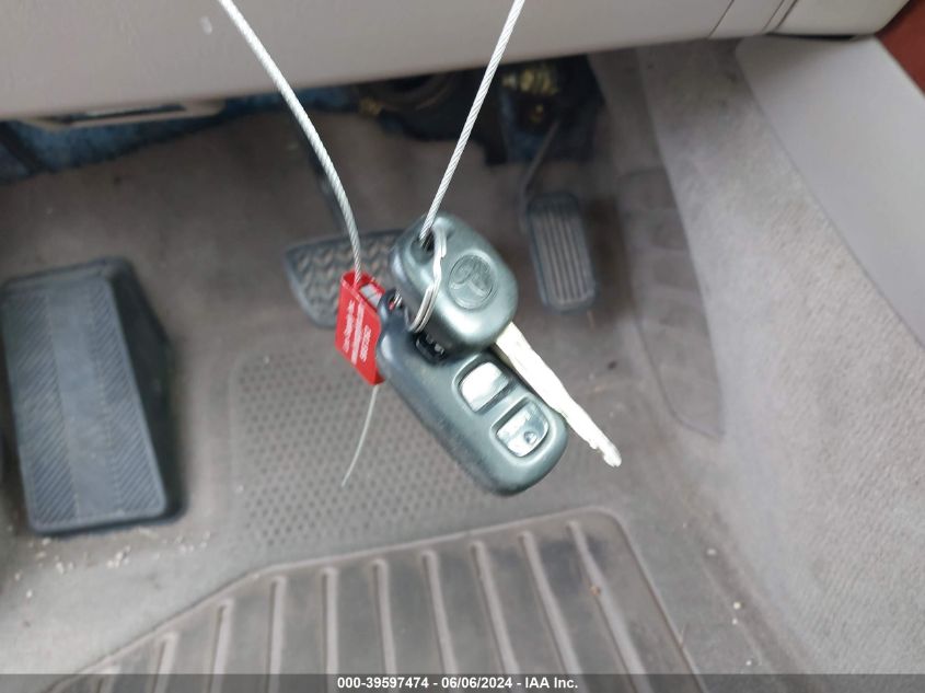 2004 Toyota Camry Xle V6 VIN: 4T1BF30K64U067805 Lot: 39597474