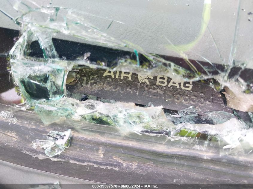 2002 Ford Escape Xlt VIN: 1FMCU041X2KB66534 Lot: 39597570