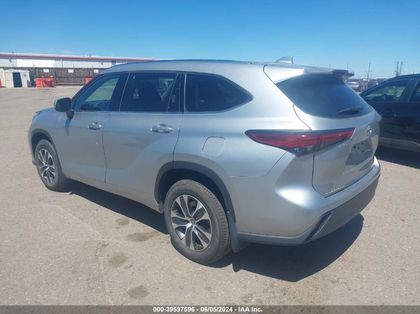 2021 Toyota Highlander Xle VIN: 5TDGZRBH9MS540669 Lot: 39597596