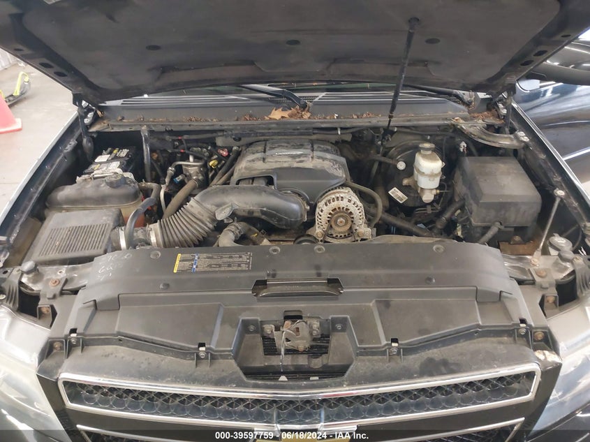 2007 Chevrolet Tahoe Ltz VIN: 1GNFK13027J192684 Lot: 39597759