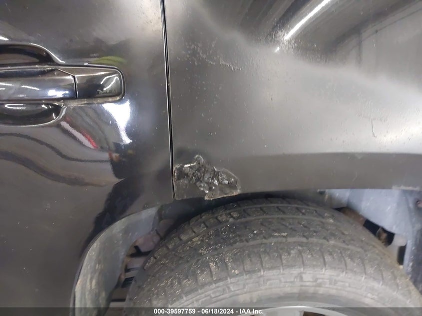 2007 Chevrolet Tahoe Ltz VIN: 1GNFK13027J192684 Lot: 39597759