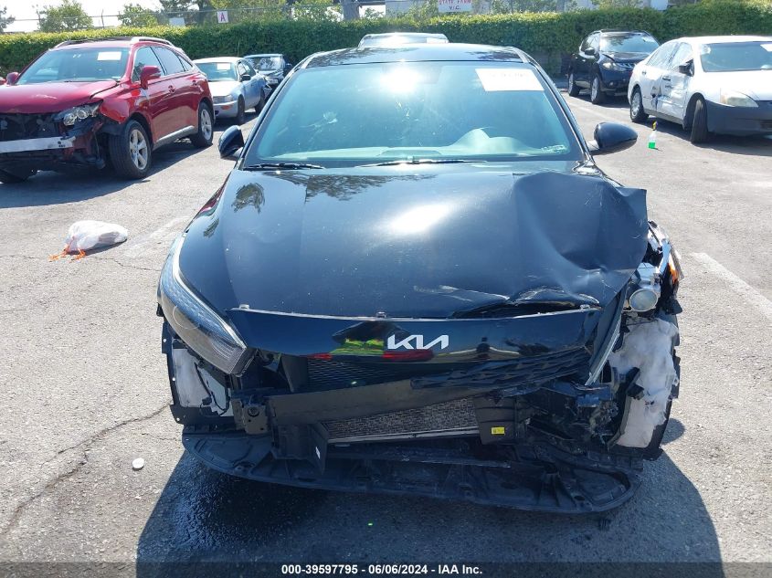 2022 Kia Forte Fe VIN: 3KPF24AD4NE461200 Lot: 39597795