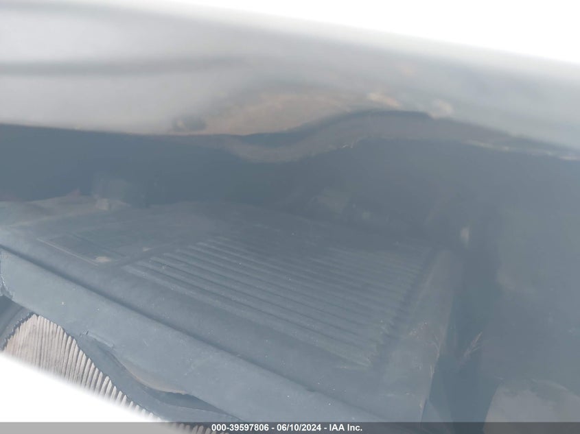 2010 Chevrolet Silverado 1500 Lt VIN: 3GCRCSE07AG198835 Lot: 39597806