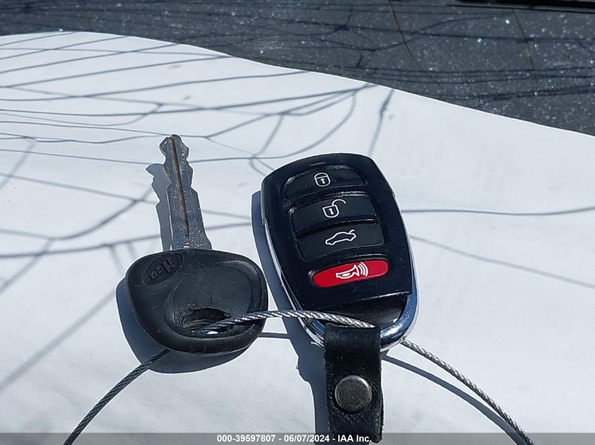 2008 Hyundai Veracruz Gls/Limited/Se VIN: KM8NU13C88U068911 Lot: 39597807