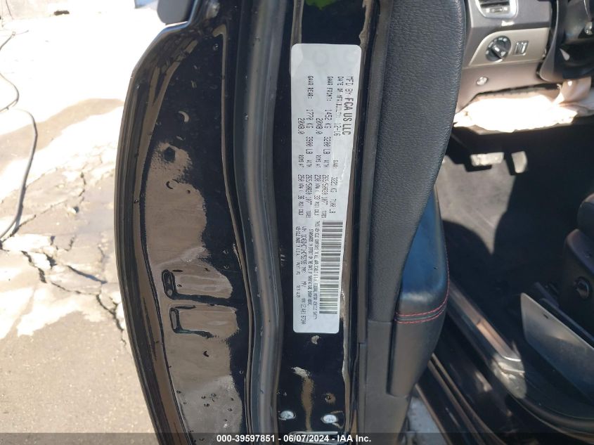 2017 Dodge Durango R/T Rwd VIN: 1C4SDHCT1HC752785 Lot: 39597851