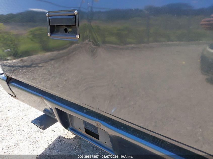 1993 Chevrolet Gmt-400 K1500 VIN: 2GCEK19K3P1246811 Lot: 39597857