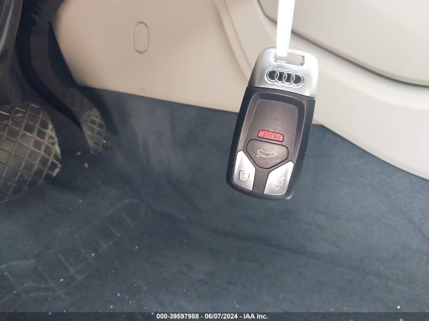 2018 Audi Q5 2.0T Premium/2.0T Tech Premium VIN: WA1BNAFY8J2004892 Lot: 39597988