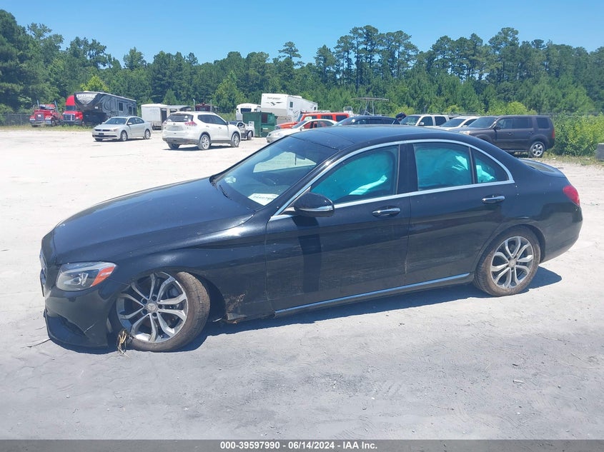 2015 Mercedes-Benz C 300 4Matic/Luxury 4Matic/Sport 4Matic VIN: 55SWF4KB9FU053643 Lot: 39597990