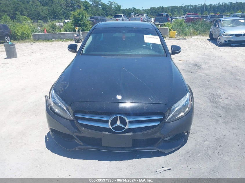 2015 Mercedes-Benz C 300 4Matic/Luxury 4Matic/Sport 4Matic VIN: 55SWF4KB9FU053643 Lot: 39597990