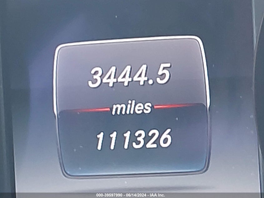 2015 Mercedes-Benz C 300 4Matic/Luxury 4Matic/Sport 4Matic VIN: 55SWF4KB9FU053643 Lot: 39597990