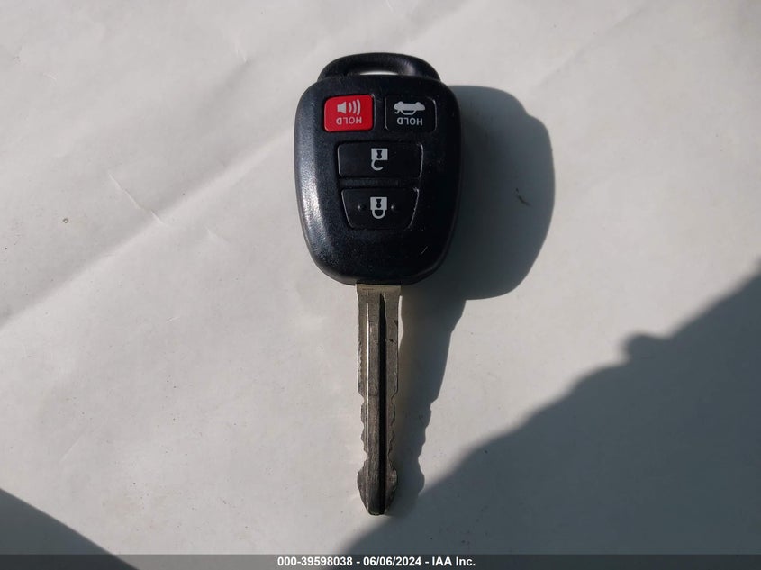 2015 Toyota Corolla S Plus VIN: 5YFBURHE3FP297068 Lot: 39598038