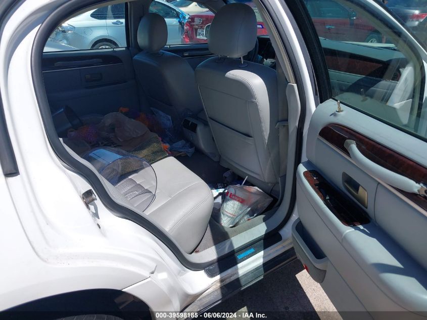 2006 Lincoln Town Car Signature VIN: 1LNHM81V96Y614745 Lot: 39598185