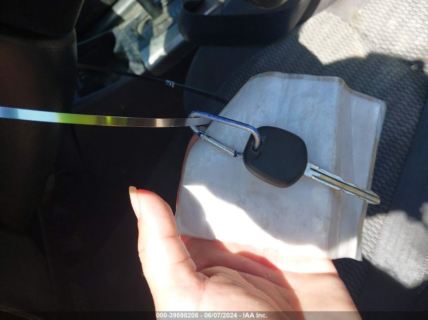 2004 Toyota Rav4 VIN: JTEHD20V640032595 Lot: 39598208