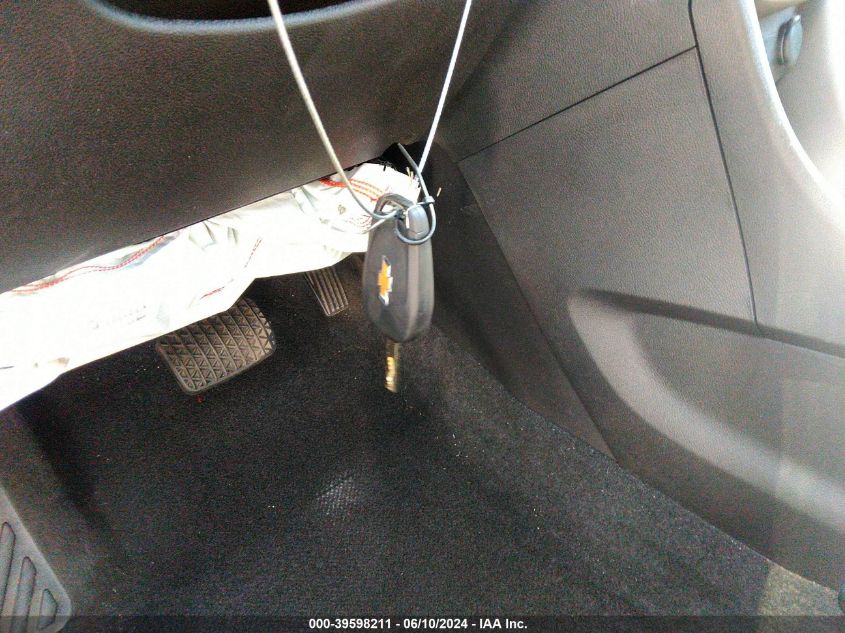 2019 Chevrolet Trax Ls VIN: 3GNCJNSB9KL273618 Lot: 39598211