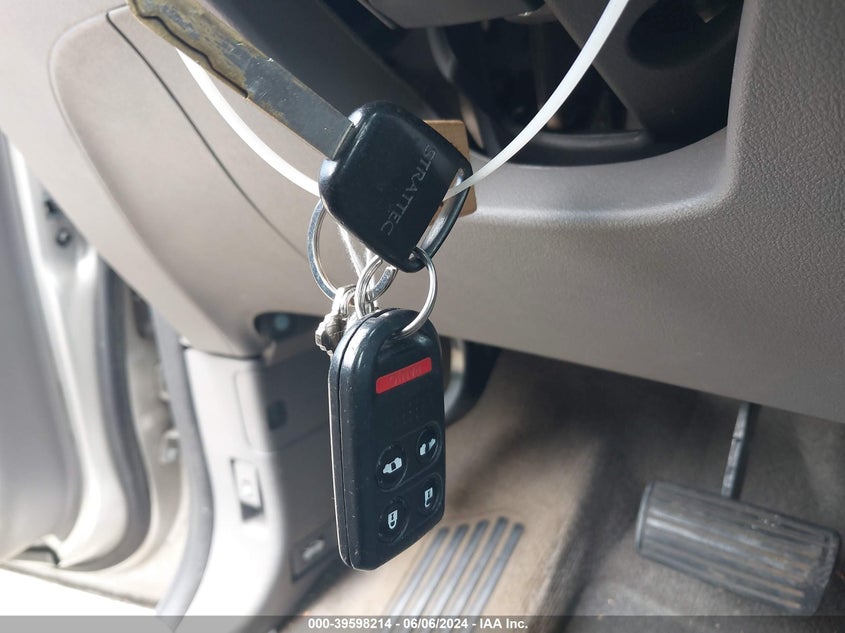 2008 Honda Odyssey Ex-L VIN: 5FNRL38758B051864 Lot: 39598214