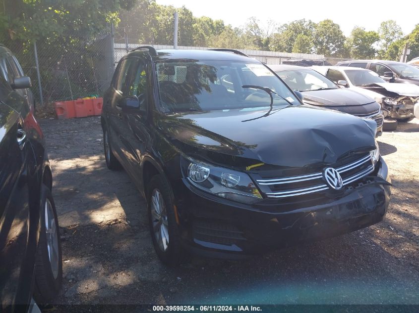 WVGAV7AX4HK045156 2017 VOLKSWAGEN TIGUAN - Image 1