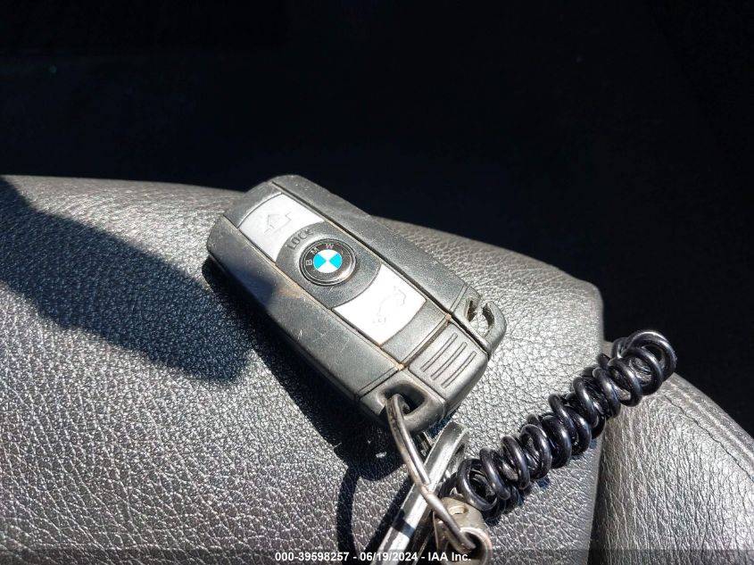 2007 BMW 335Xi VIN: WBAVD53587A008184 Lot: 39598257