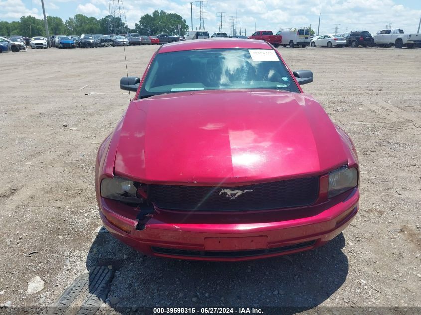 2007 Ford Mustang V6 Deluxe/V6 Premium VIN: 1ZVFT80N475257796 Lot: 39598315