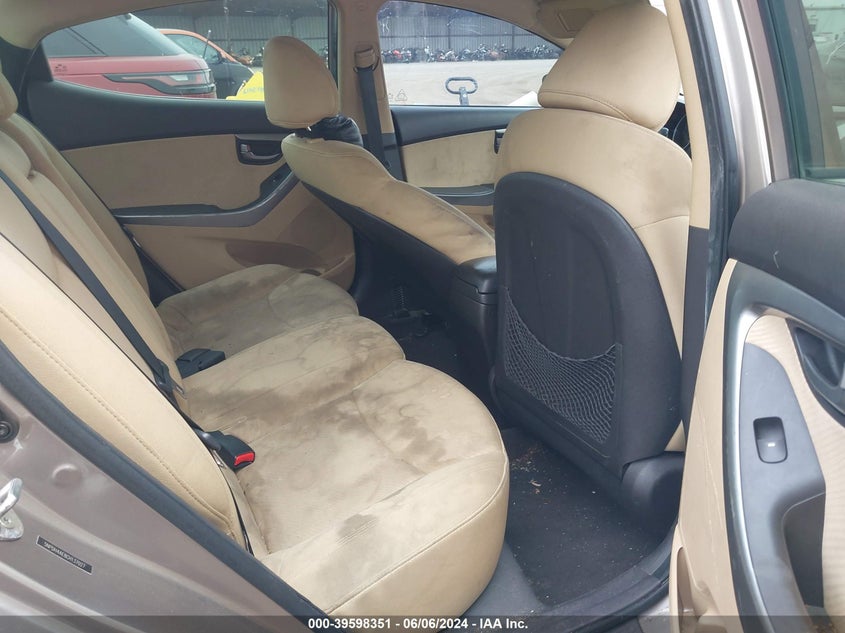 2012 Hyundai Elantra Gls VIN: 5NPDH4AE8CH137027 Lot: 39598351