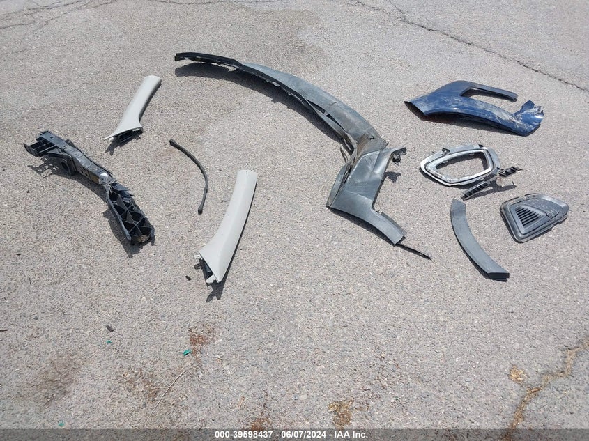 2017 Kia Sorento 3.3L Lx VIN: 5XYPG4A59HG250113 Lot: 39598437