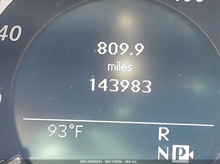 2010 Mercedes-Benz E 350 VIN: WDDHF5GBXAA020182 Lot: 39598534