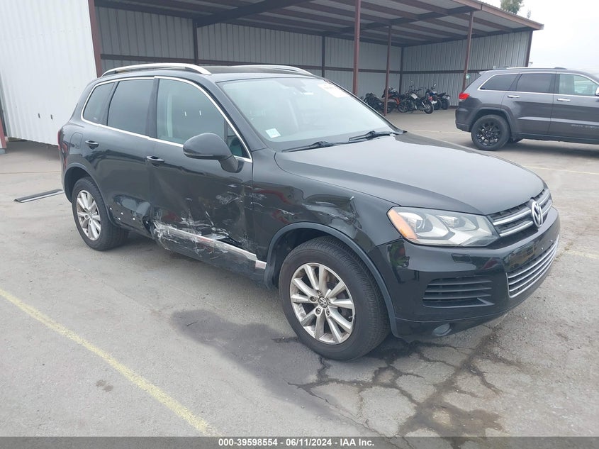 2014 VOLKSWAGEN TOUAREG 3.6L SPORT - WVGEF9BP7ED008465