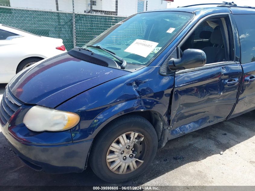 2005 Chrysler Town & Country Lx VIN: 2C4GP44R65R200033 Lot: 39598605