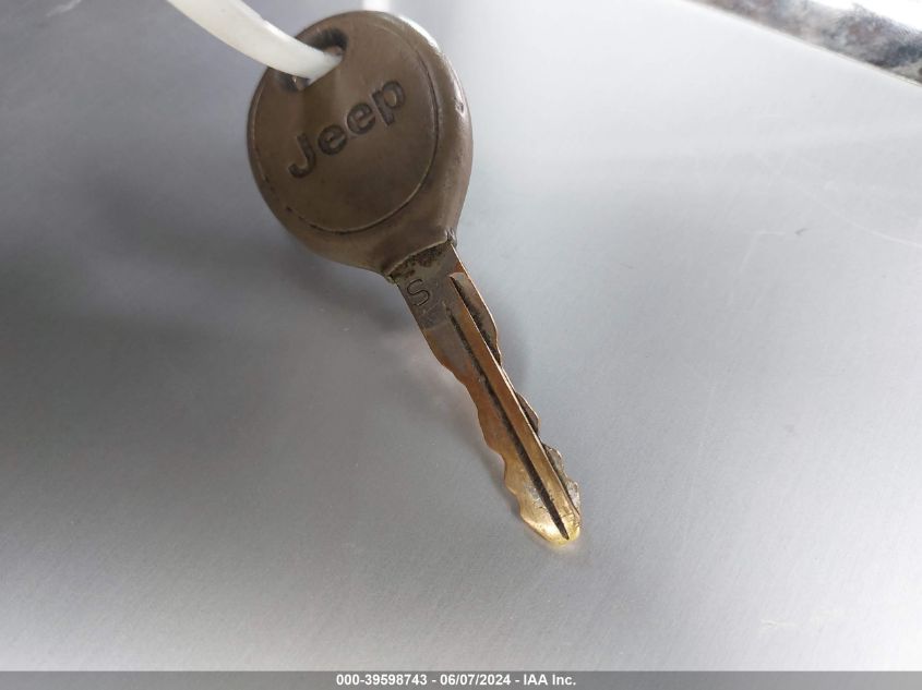 2007 Jeep Wrangler X VIN: 1J4FA24127L134243 Lot: 39598743