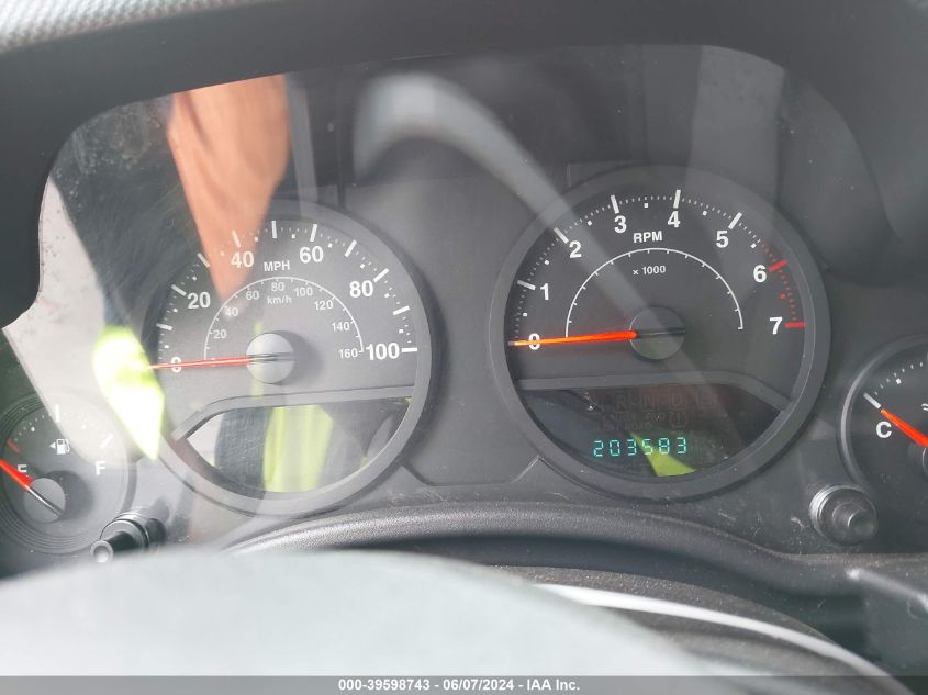 2007 Jeep Wrangler X VIN: 1J4FA24127L134243 Lot: 39598743