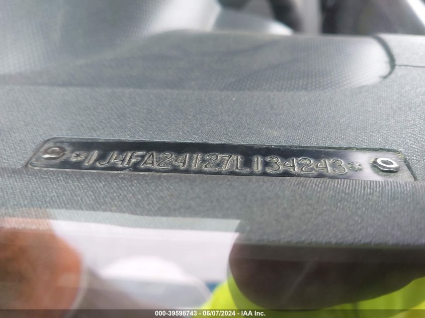 2007 Jeep Wrangler X VIN: 1J4FA24127L134243 Lot: 39598743