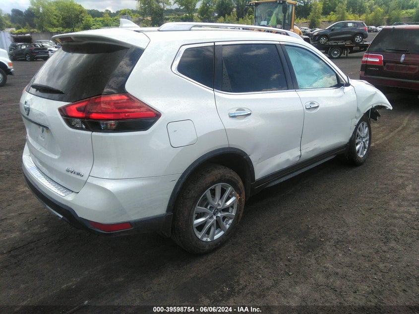 2017 NISSAN ROGUE SV - KNMAT2MV0HP572654