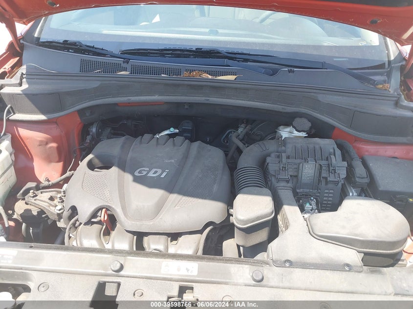 2016 Hyundai Santa Fe Sport 2.4L VIN: 5XYZU3LB5GG335124 Lot: 39598766