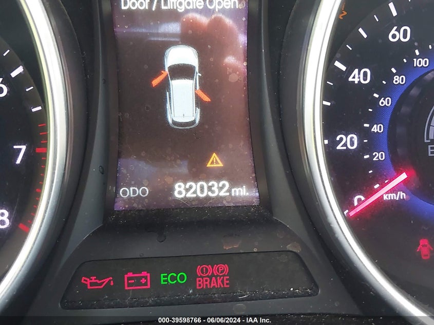 2016 Hyundai Santa Fe Sport 2.4L VIN: 5XYZU3LB5GG335124 Lot: 39598766